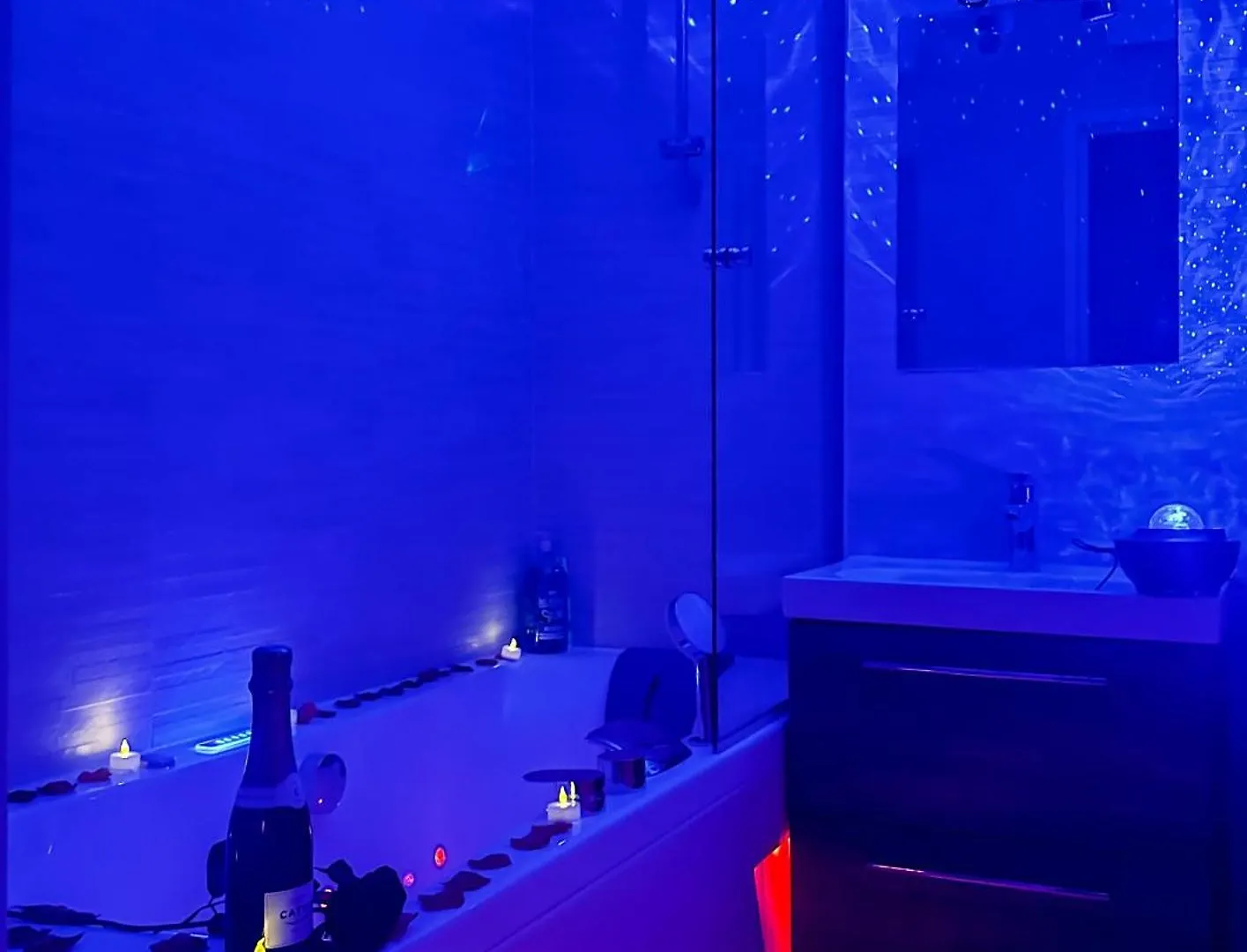 Apartment Loveroom Adults Only Jacuzzi Vieille Ville Annecy